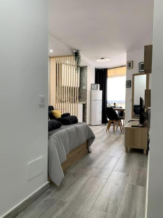 Precioso Estudio Frente Al Mar Con Piscina Benalmádena Exteriér fotografie